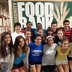 Programs Volunteer