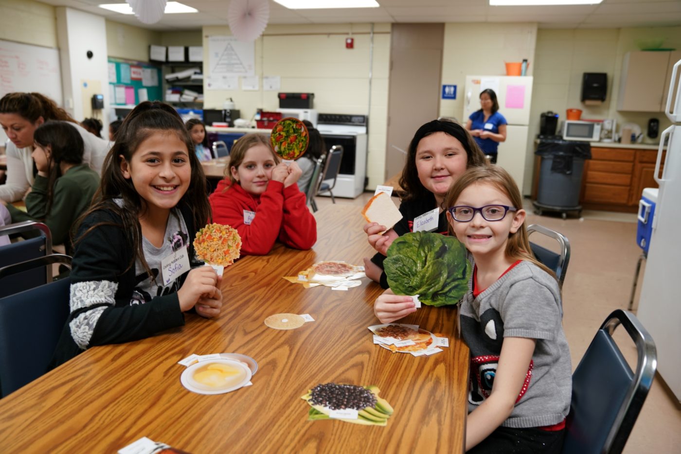 Students participate in Best Food Forward Club