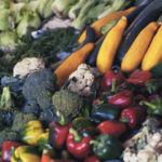 BLOG_CookingMatters_EatingProduce